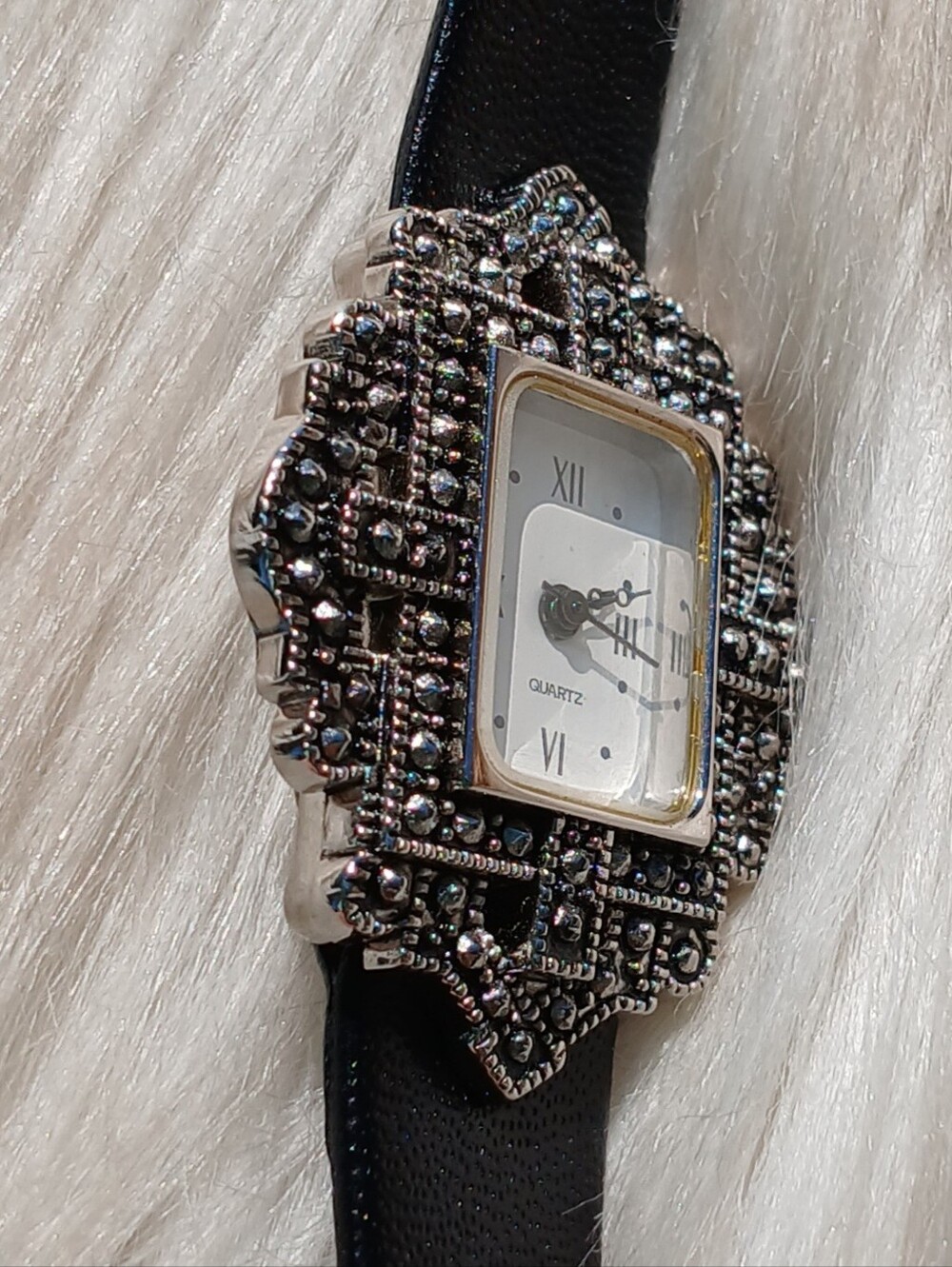 Vintage Avon Marcasite Watch 90s 1990s Fashion Wrist Jewelry Black Leather Stone - Picture 2 of 8